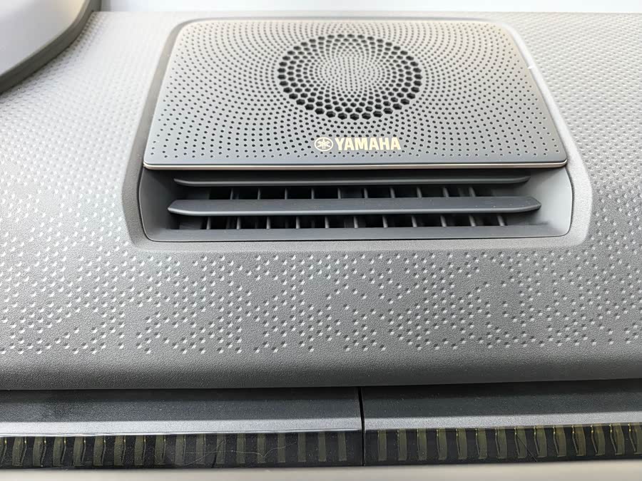 Zeekr X 2023 car image #15