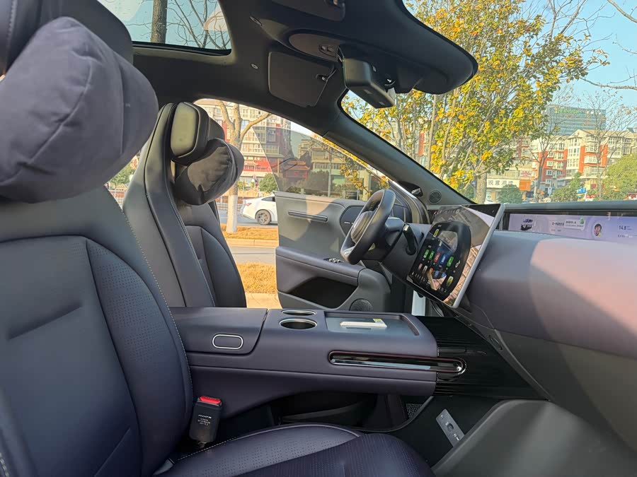 Avatr 07 2025 car image #15