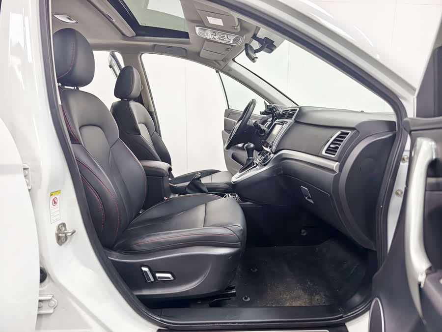 Haval H6 2015 immagine di auto #15