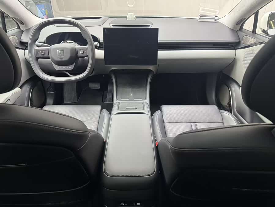 极氪 极氪007 2024 汽车图片 #15