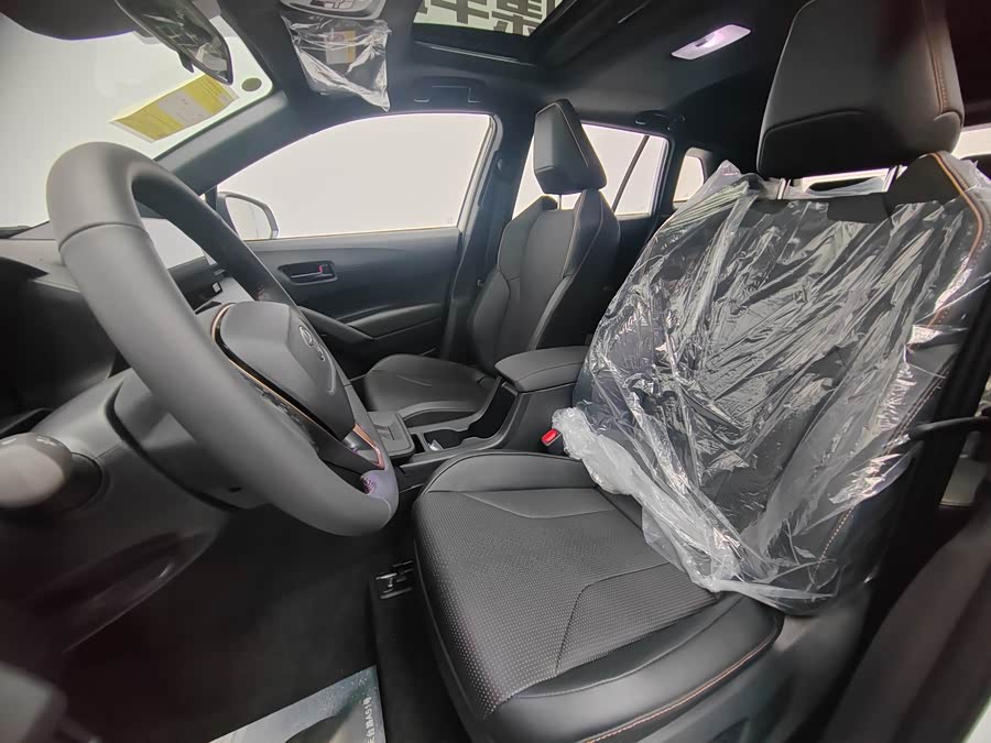 Toyota Corolla Cross car image #15