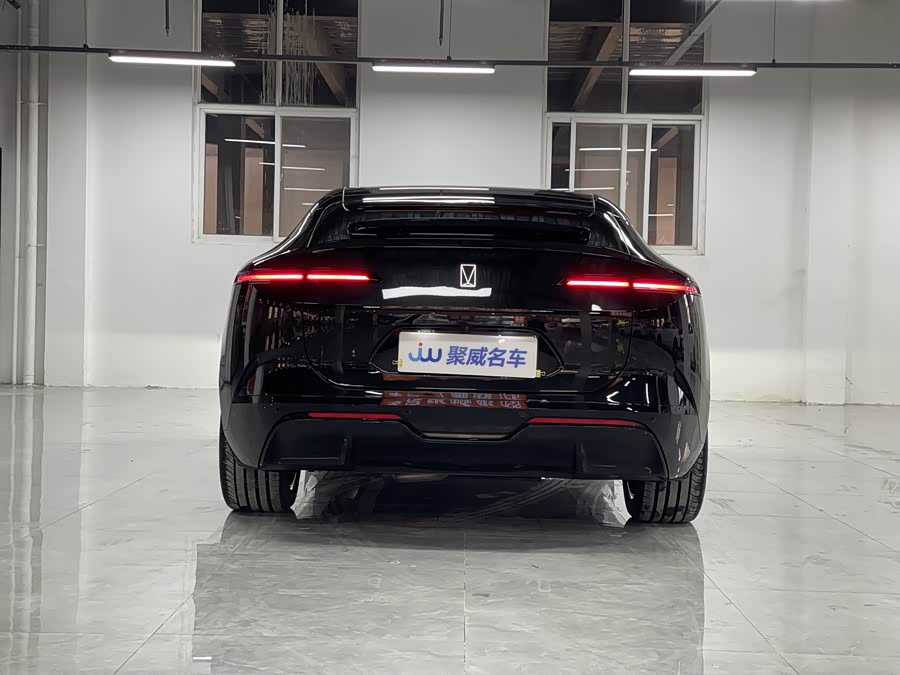 Avatr 12 2024 car image #15