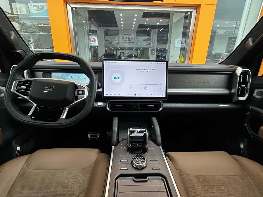 Jetour Traveller 2023 car image #15