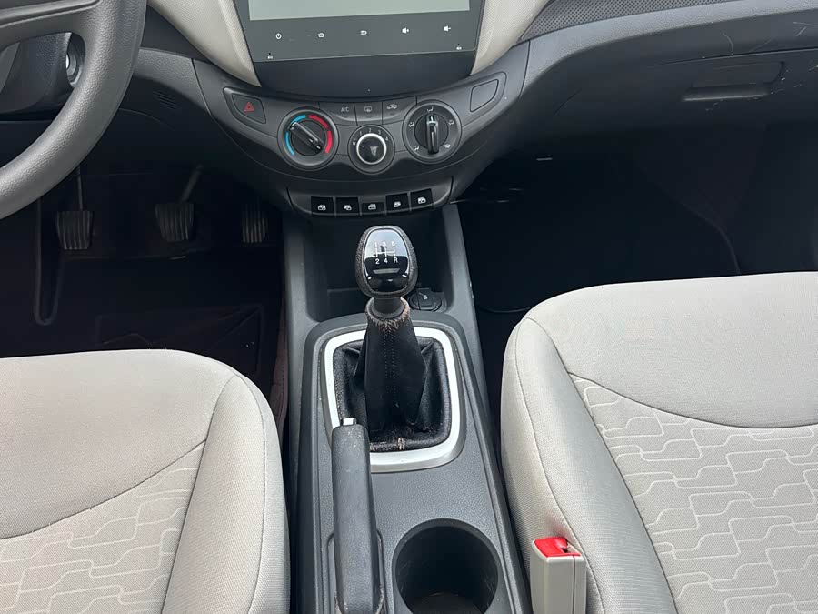 Chevrolet Sail 2017 car image #15