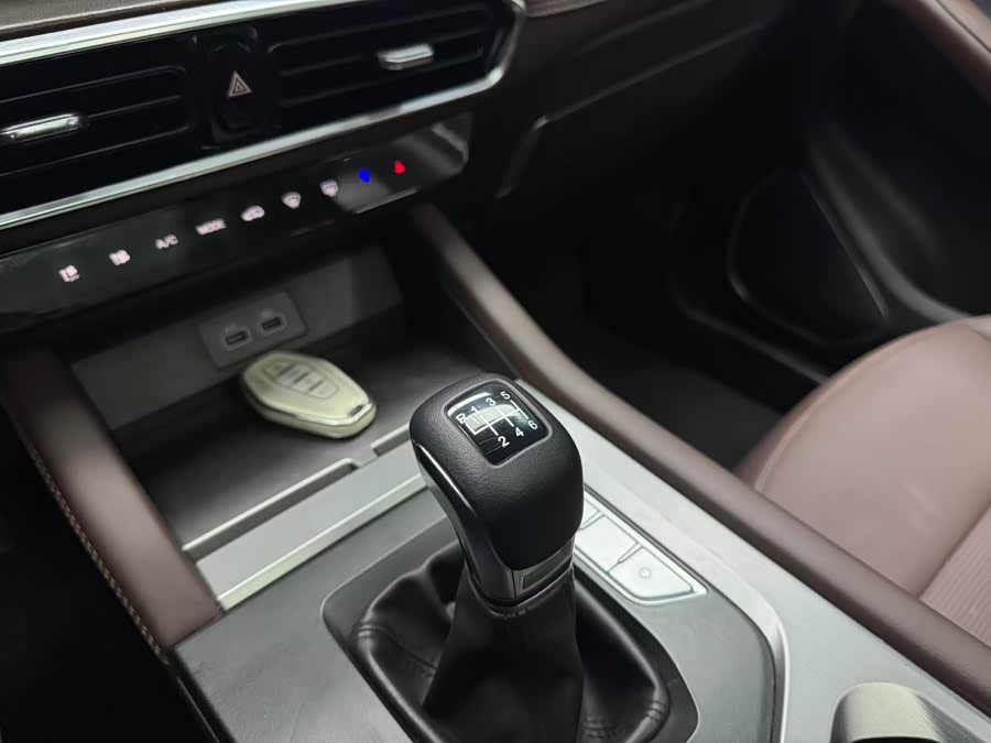 Jetour X90 PLUS 2023 #15 Jetour X90 PLUS 2023 image de voiture #15