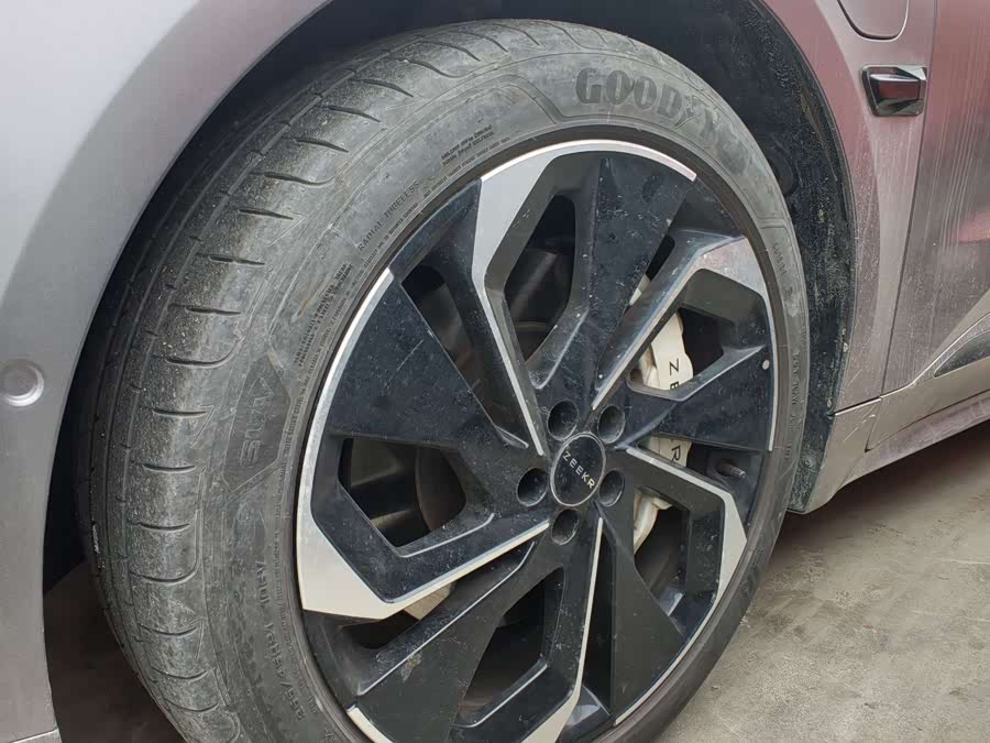 极氪 极氪001 2023 汽车图片 #15