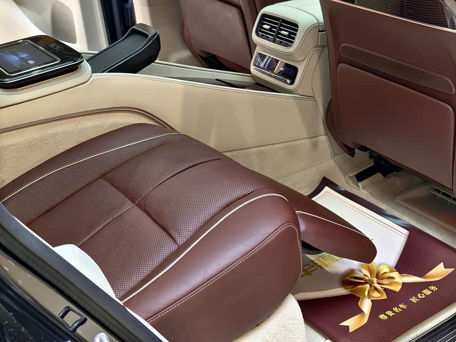 Mercedes-Benz Maybach GLS 2022 car image #15