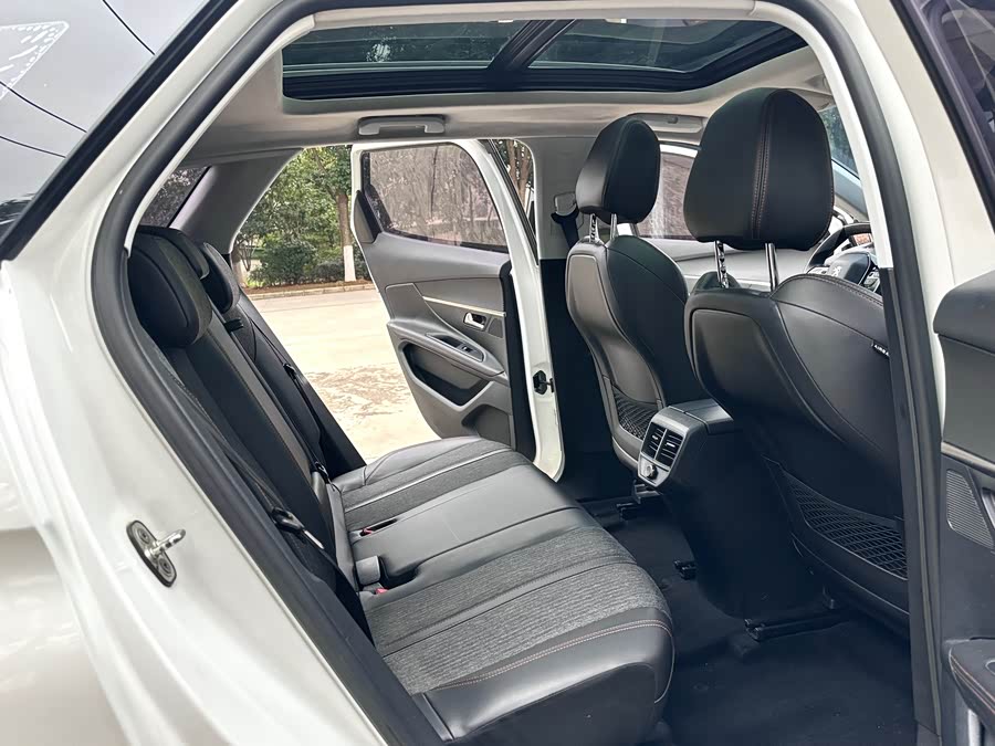 标致 标致4008 2018 汽车图片 #15