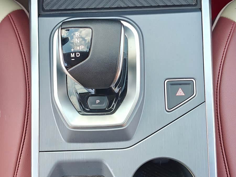 Jetour Dashing 2024 car image #15