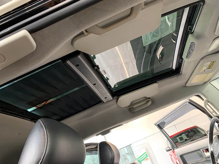 Toyota FJ Cruiser 2009 immagine di auto #15