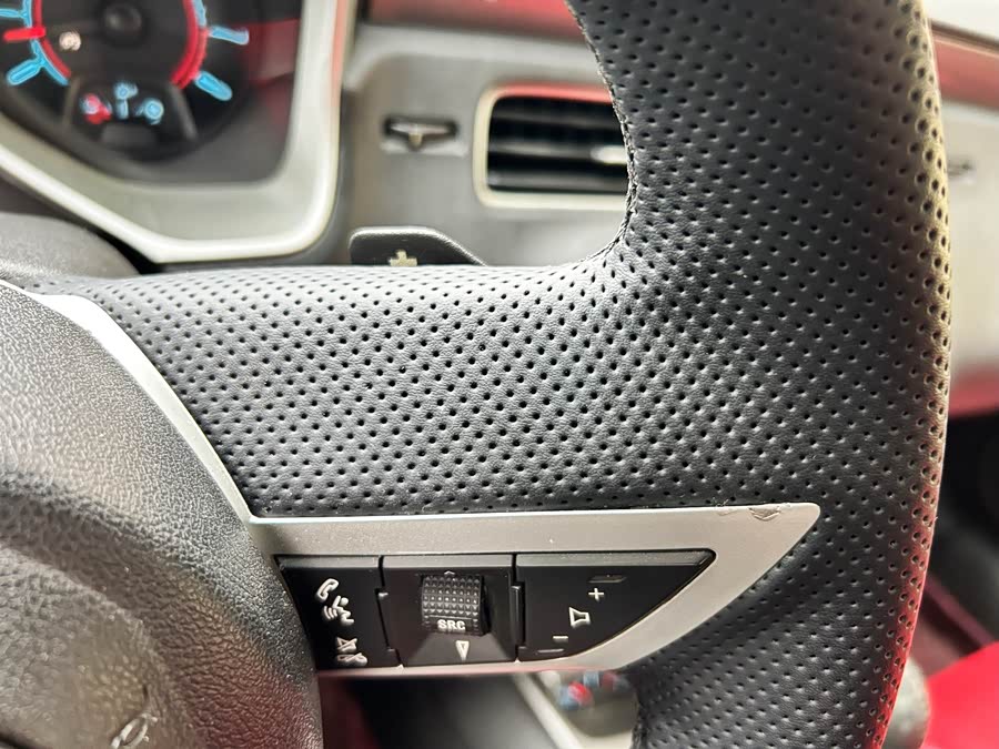 Chevrolet Camaro 2011 car image #15