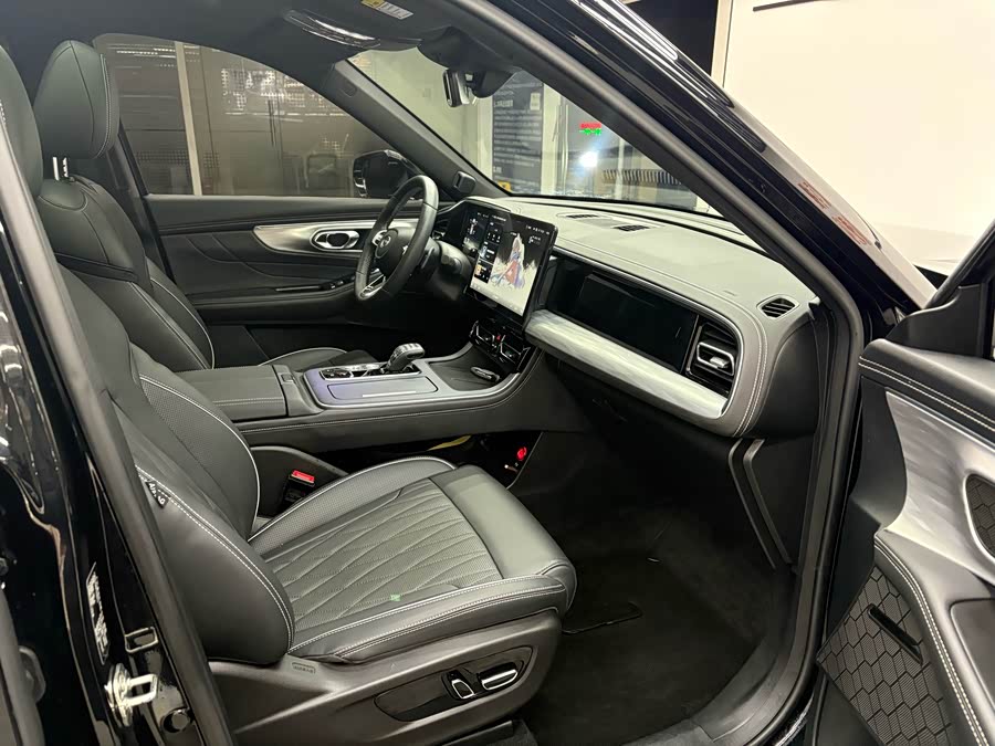 GAC Trumpchi GS8 2023 immagine di auto #15