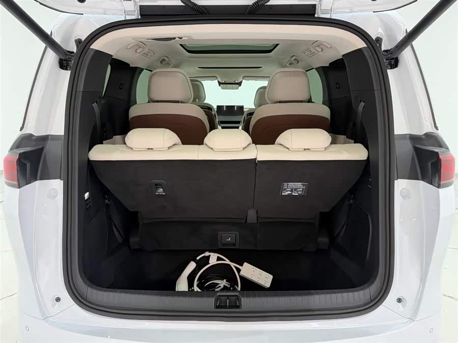 BYD Xia 2024 car image #15