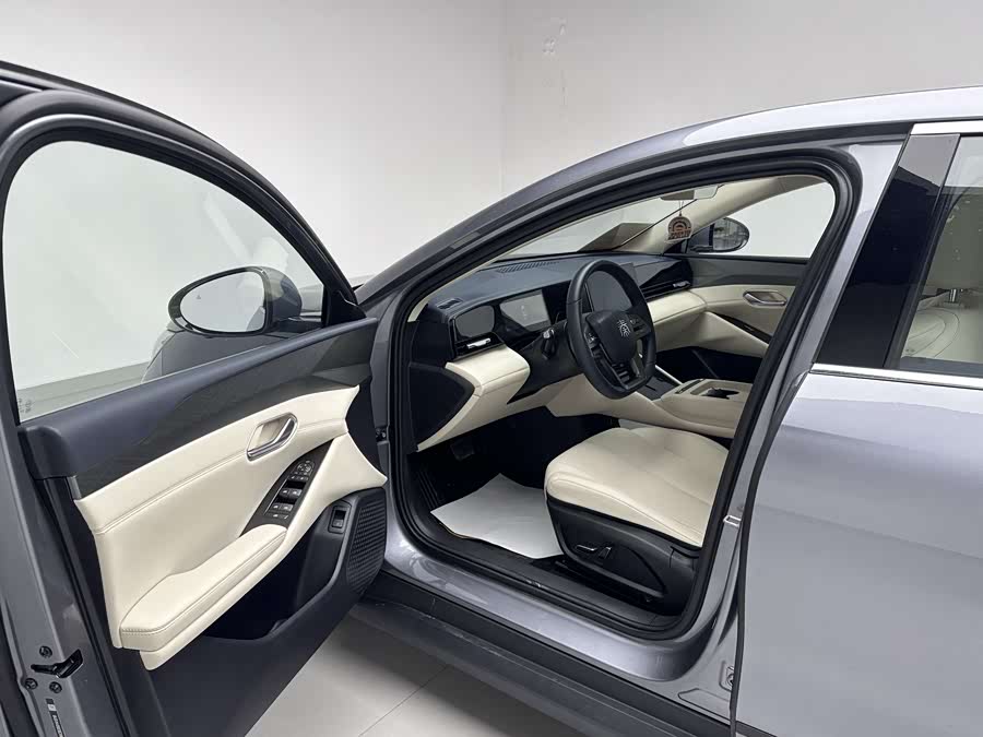 BYD Qin L 2025 car image #15