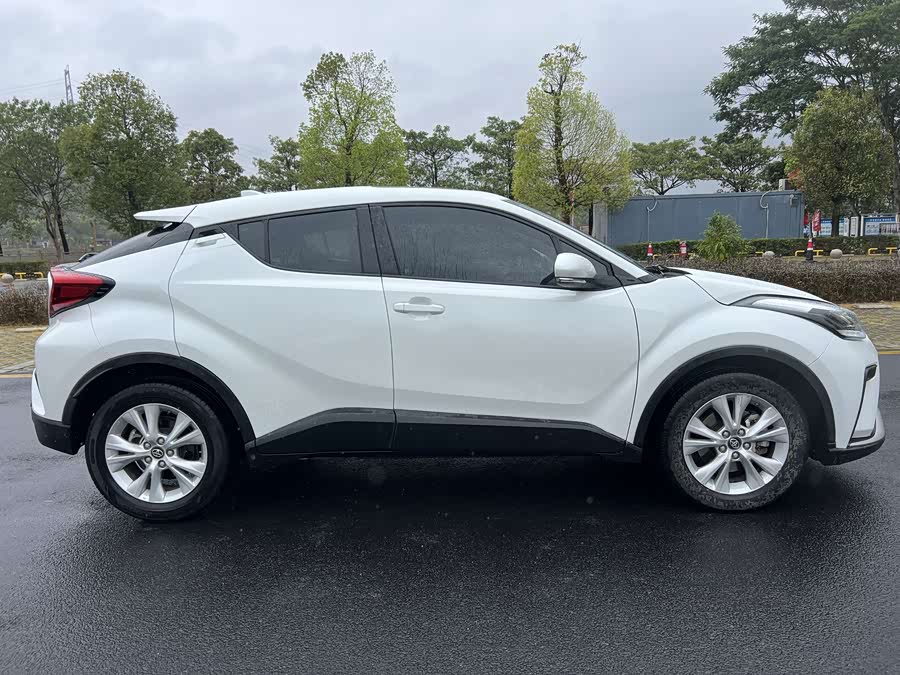 Toyota Izoa 2021 car image #15