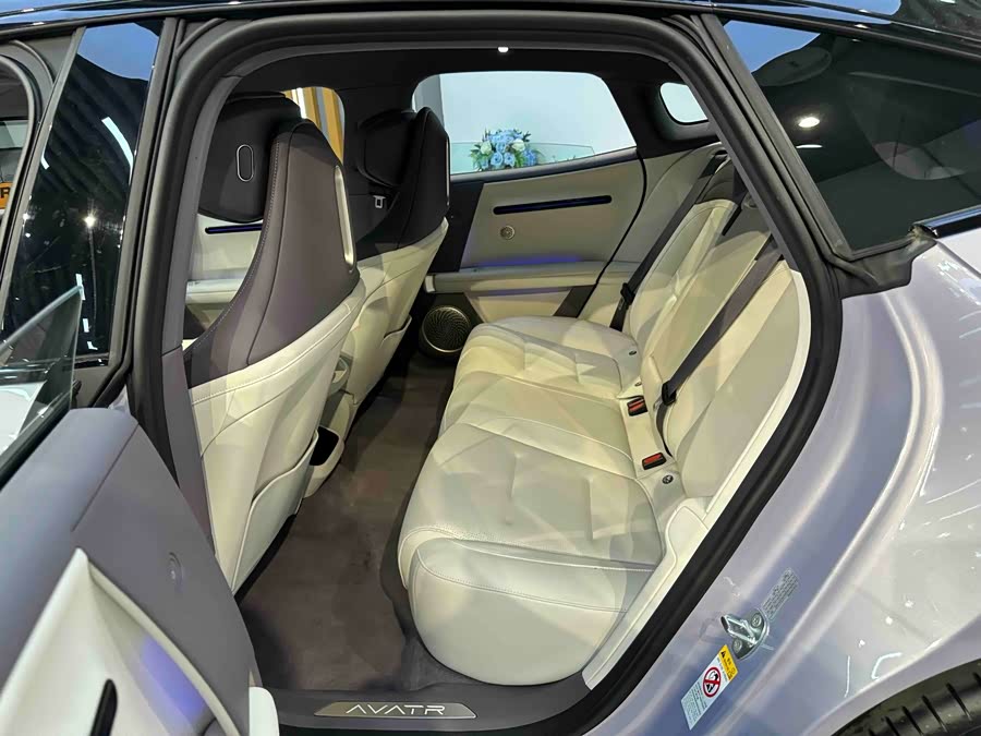 Avatr 06 2025 imagem de carro #15