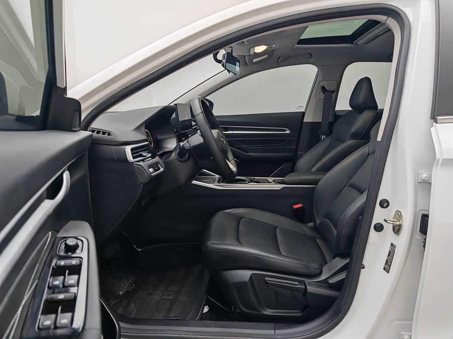GEELY Emgrand 2023 #15 GEELY Emgrand 2023 car image #15