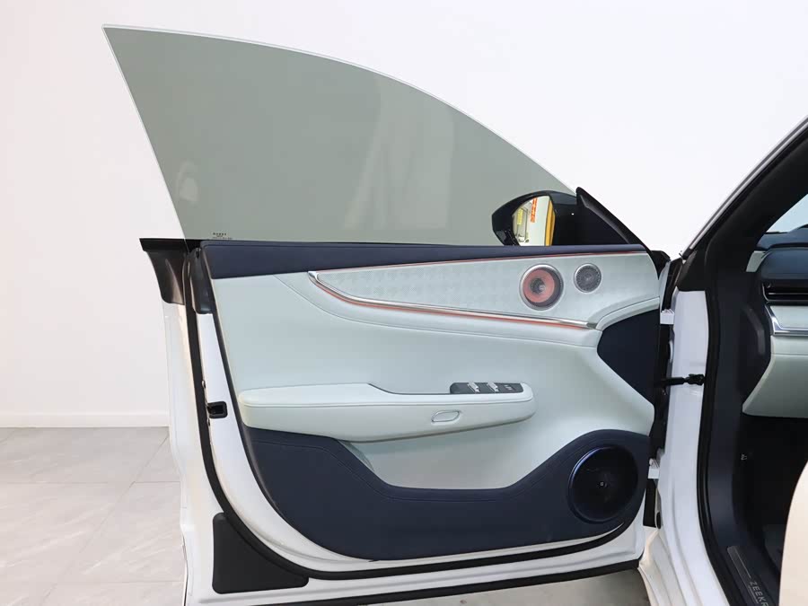 极氪 极氪001 2025 汽车图片 #15