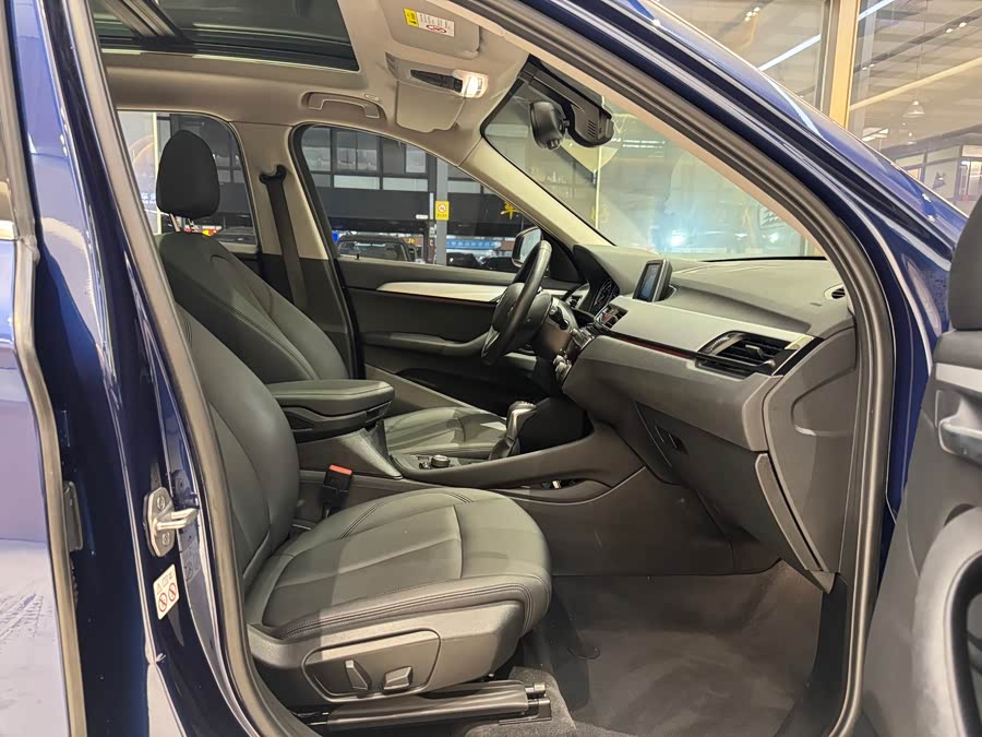 BMW X1 2019 #15 BMW X1 2019 immagine di auto #15