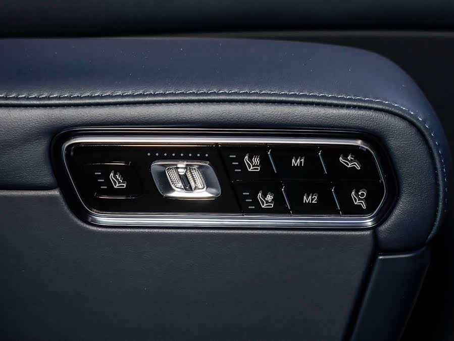 极氪 极氪9X 2026 汽车图片 #15