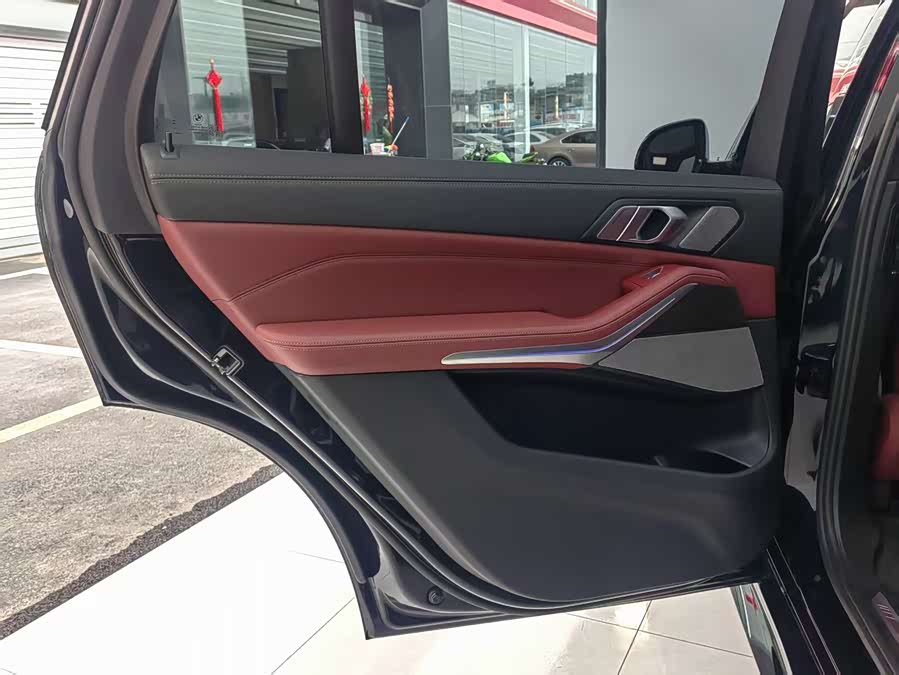 BMW X5 2025 صورة سيارة #15