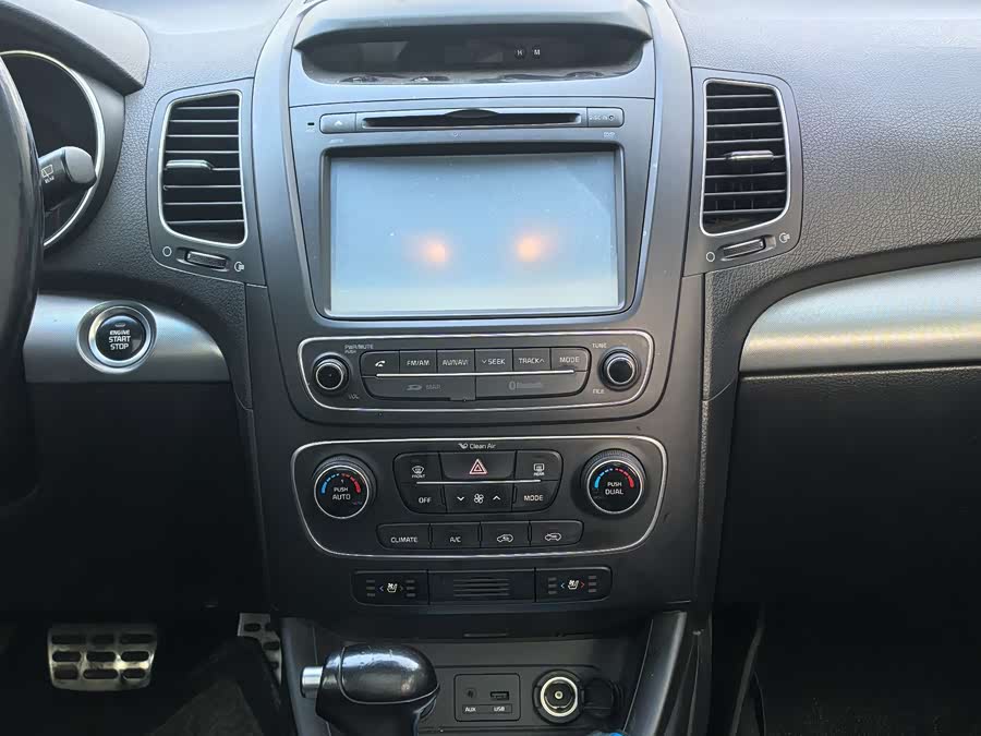 起亚 索兰托 2015 汽车图片 #15