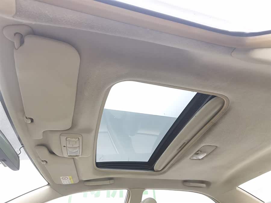 Toyota Corolla (Classic) 2013 car image #15