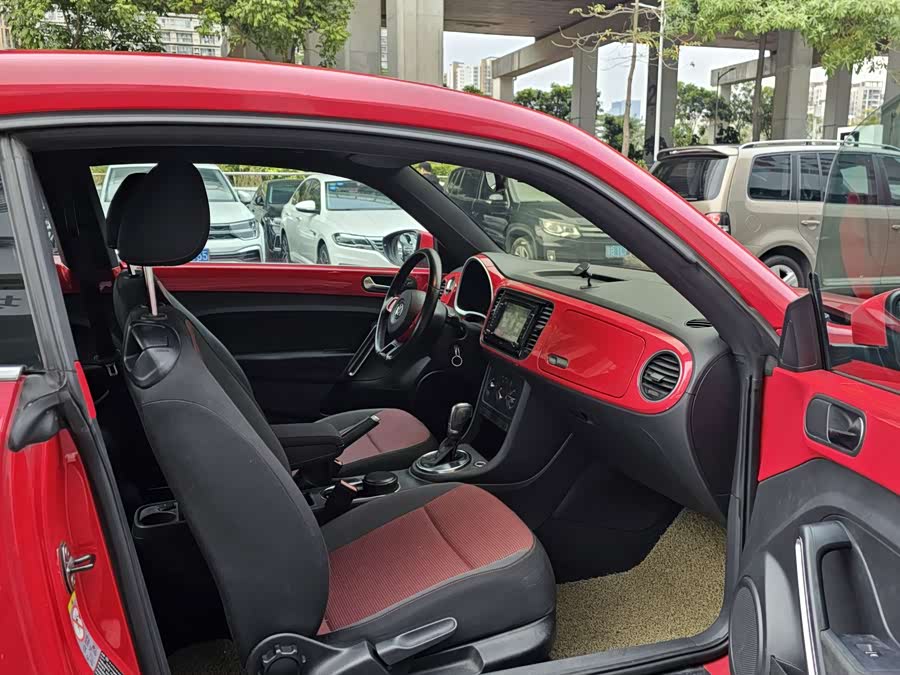 Volkswagen Beetle 2013 immagine di auto #15