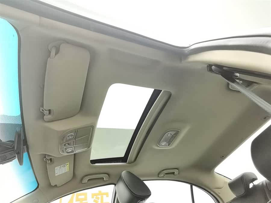 GEELY Emgrand 2016 car image #15