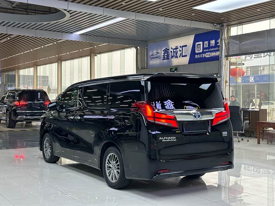 Toyota Alphard 2021 immagine di auto #15