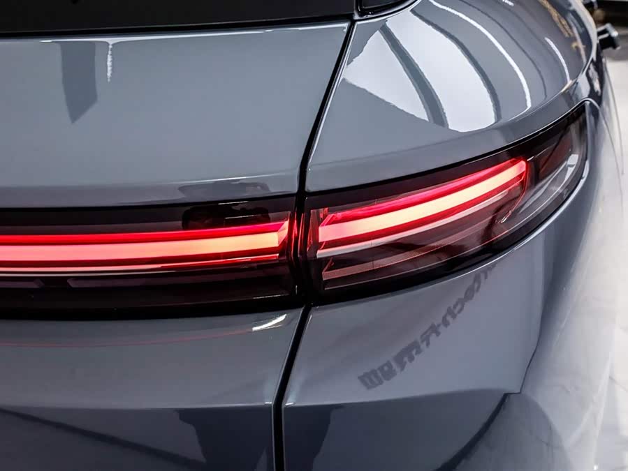 Li L7 2025 immagine di auto #15