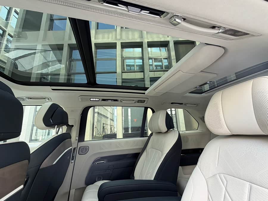 极氪 极氪9X 2026 汽车图片 #15