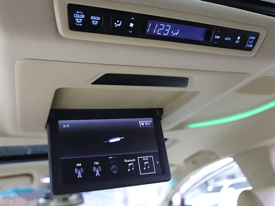 Toyota Alphard 2016 imagen de coche #15