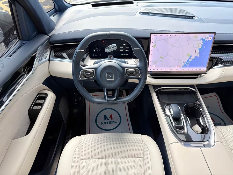 Zeekr 009 2024 imagen de coche #15