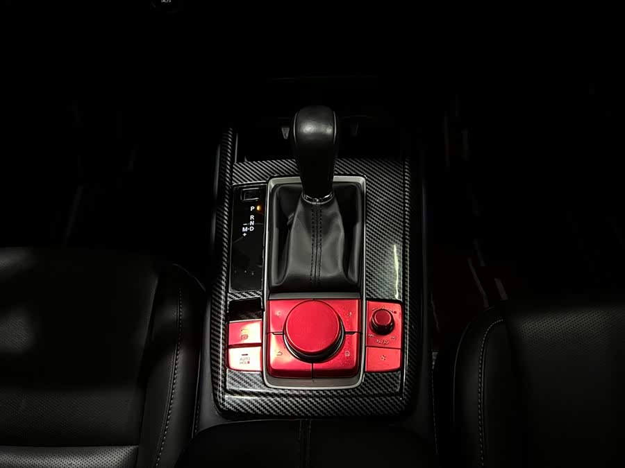 Mazda CX-30 2022 изображение автомобиля #15