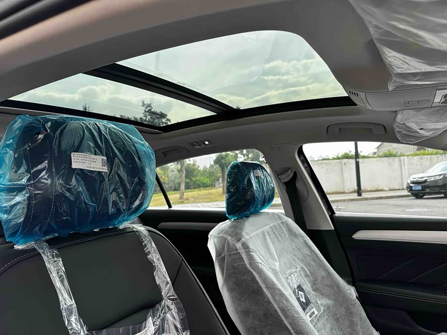 Volkswagen Magotan 2026 car image #15