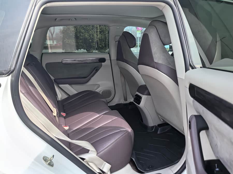 零跑汽车 零跑C11 2022 汽车图片 #15