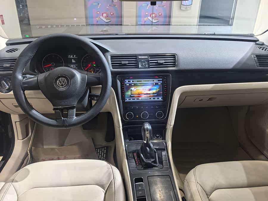 Volkswagen Passat 2013 صورة سيارة #15