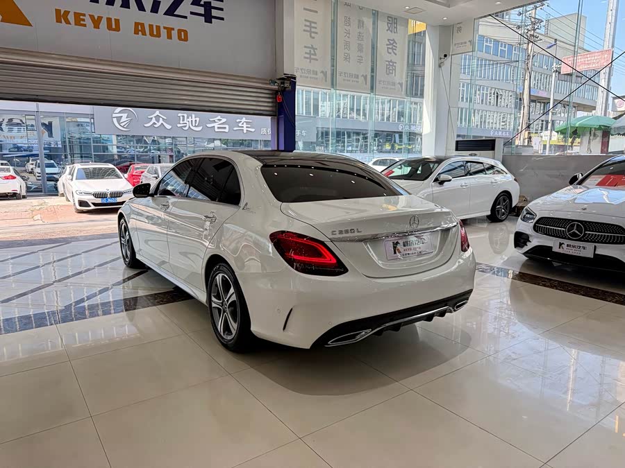 Mercedes-Benz C Class 2020 صورة سيارة #15