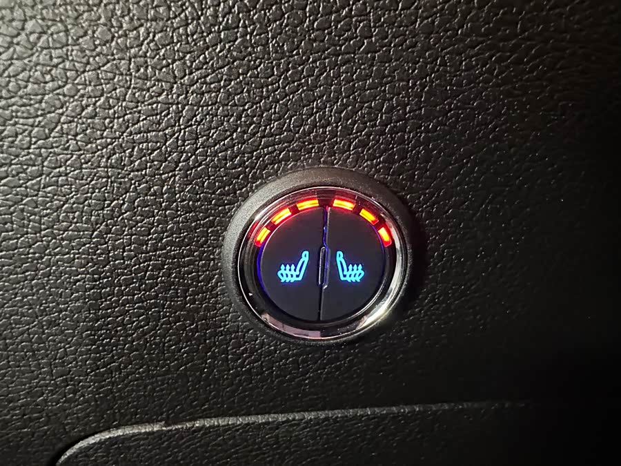 GEELY Coolray 2022 car image #15