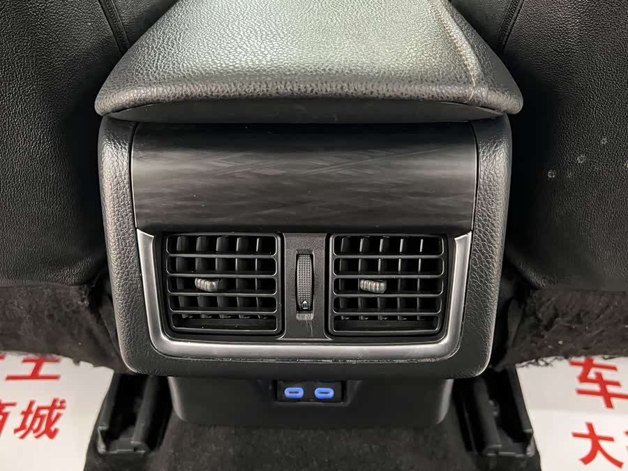 Toyota Camry 2023 car image #15