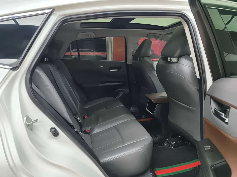 Toyota Harrier 2022 immagine di auto #15