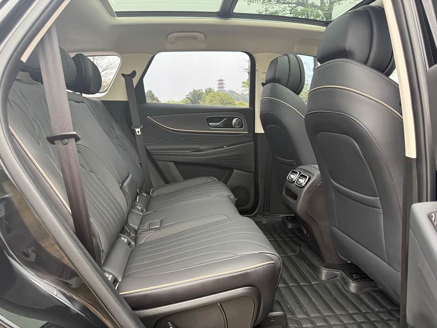 Chery Tiggo 9 2023 car image #15