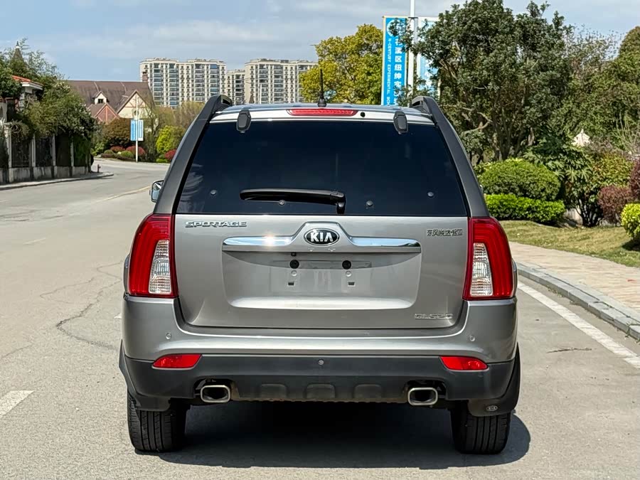 起亚 狮跑 2015 汽车图片 #15