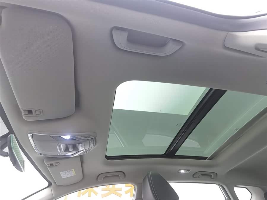 GEELY Coolray 2018 car image #15