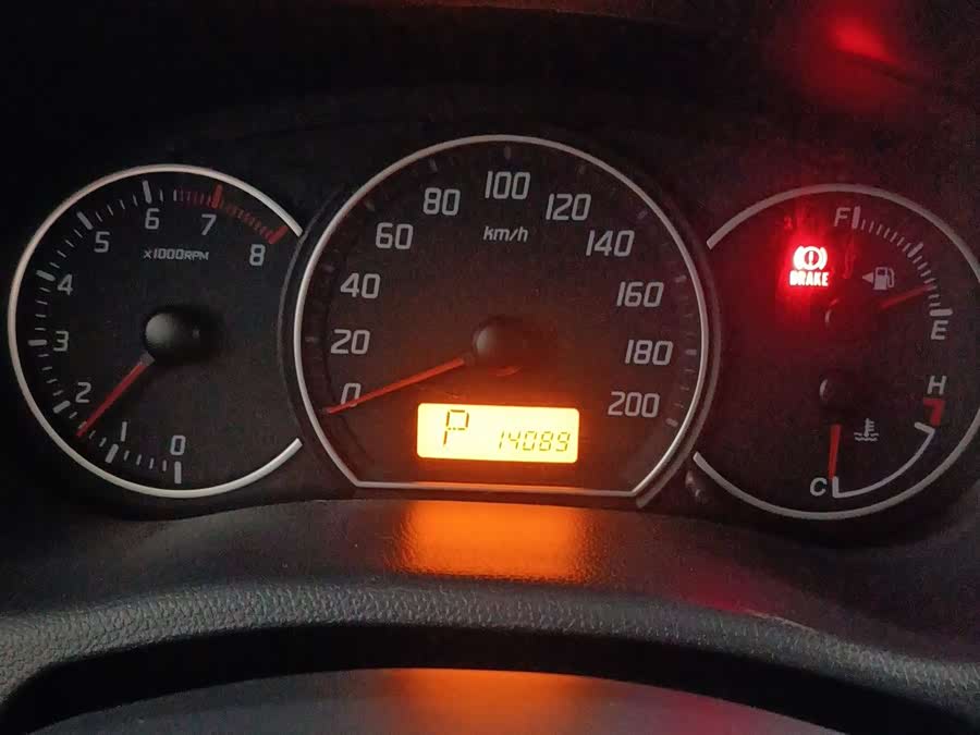 铃木 雨燕 2018 汽车图片 #15