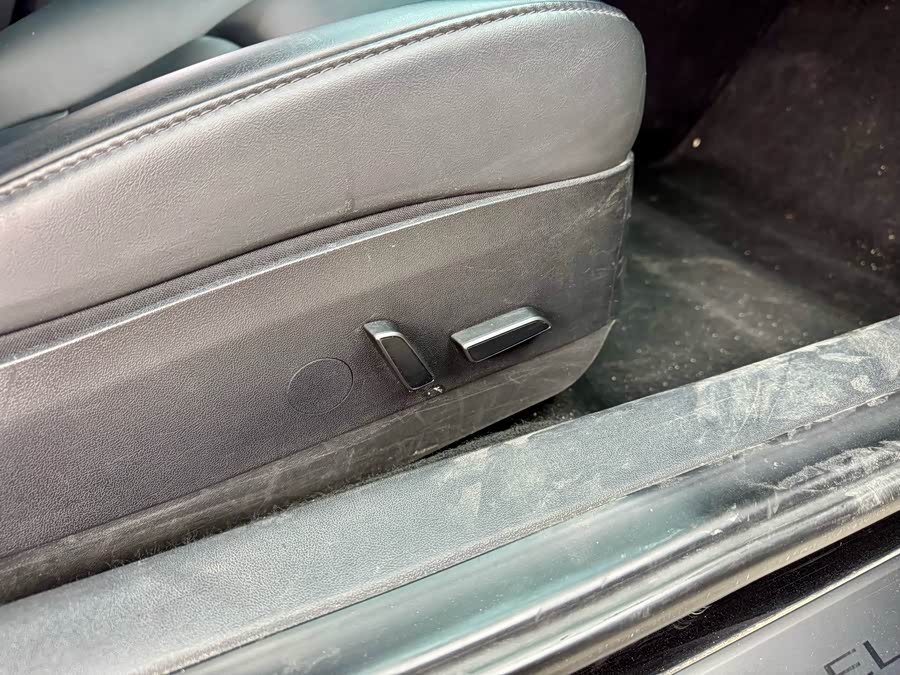 Tesla Model 3 2022 immagine di auto #15