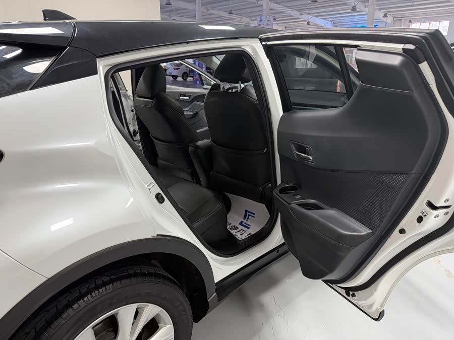 Toyota Izoa 2021 car image #15