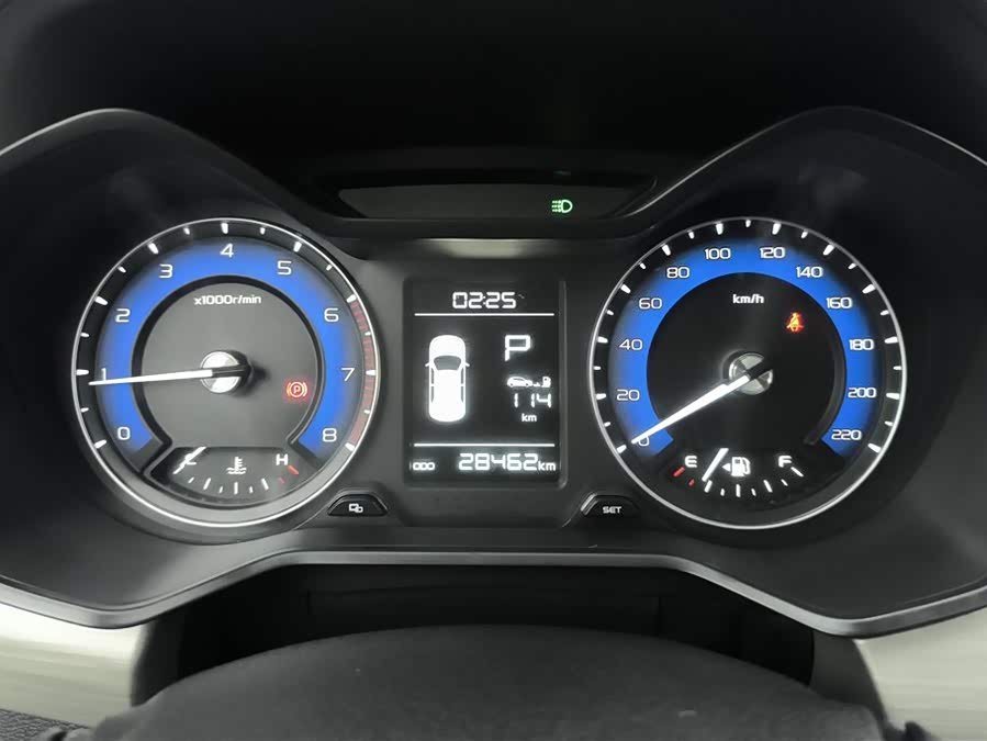 GEELY 2020 car image #15