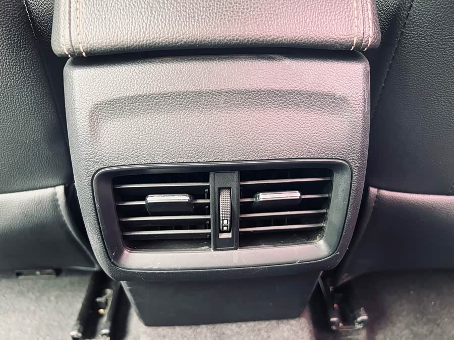 Roewe 550 2014 изображение автомобиля #15